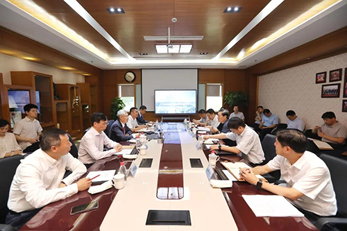 上海市委常委、浦东新区区委书记翁祖亮调研尊时凯龙生物医药